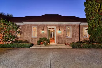  7612 Hillside Dr, La Jolla, CA 92037 - Photo 1