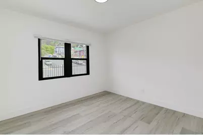 244 26th St, San Diego, CA 92102 - Photo 18