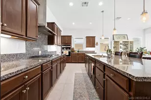 11885 Discovery Ct, Corona, CA 92883 - Photo 10