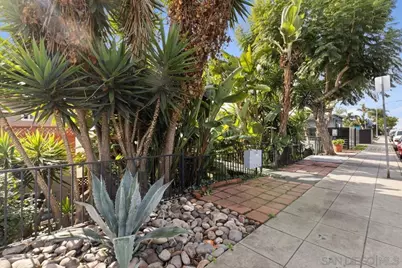  2033 Garnet Ave, Pacific Beach, CA 92109 - Photo 10