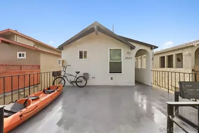  2033 Garnet Ave, Pacific Beach, CA 92109 - Photo 6