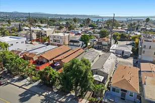 2033 Garnet Ave, Pacific Beach, CA 92109 - Photo 20