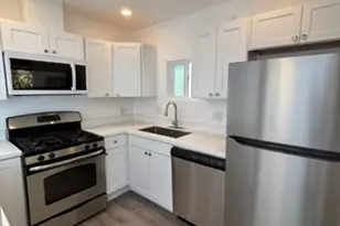 2033 Garnet Ave, Pacific Beach, CA 92109 - Photo 46