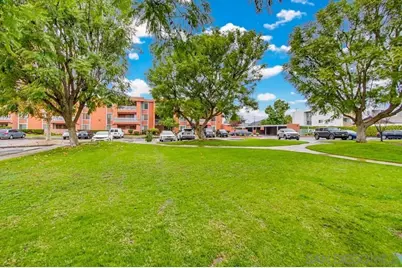  1010 E Washington Ave. #72, Escondido, CA 92025 - Photo 22