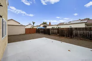 4468 White Pine Way, Oceanside, CA 92057 - Photo 32