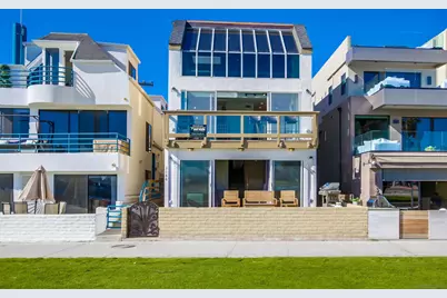  3686 Bayside Walk, San Diego, CA 92109 - Photo 2