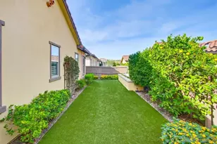 8119 Auberge Cir, San Diego, CA 92127 - Photo 28