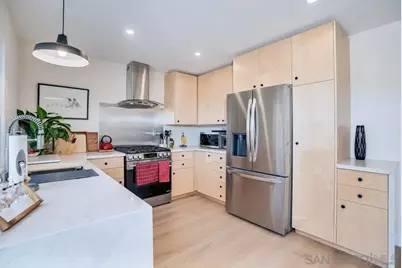  9050 Capricorn Way, San Diego, CA 92126 - Photo 18