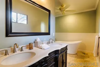  370-72 Nautilus St, La Jolla, CA 92037 - Photo 24