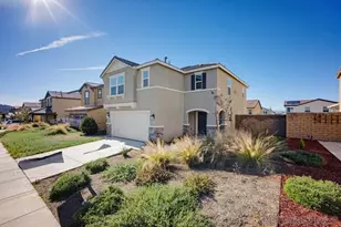 25579 Calamity Ln, Homeland, CA 92548 - Photo 6