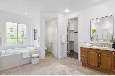  11649 Thistle Hill Pl, San Diego, CA 92130 - Photo 56