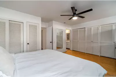  3290 Loma Riviera Dr, San Diego, CA 92110 - Photo 22