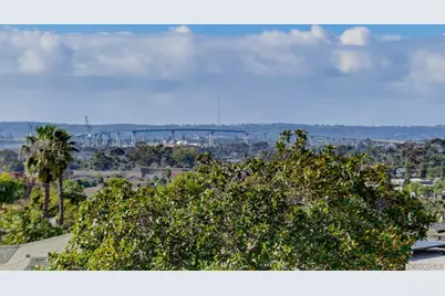  5465 Encina Dr, San Diego, CA 92114 - Photo 32