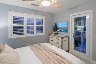 861 B Ave, Coronado, CA 92118 - Photo 40