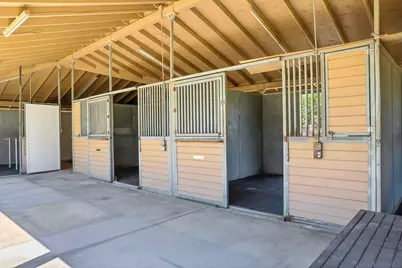  974 Via Hillview, Fallbrook, CA 92028 - Photo 8
