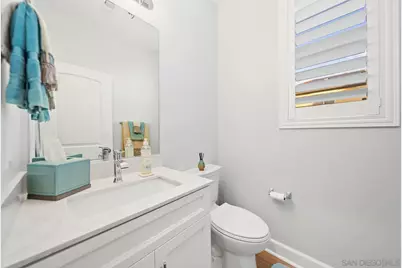  542 Adobe Estates Dr, Vista, CA 92083 - Photo 16