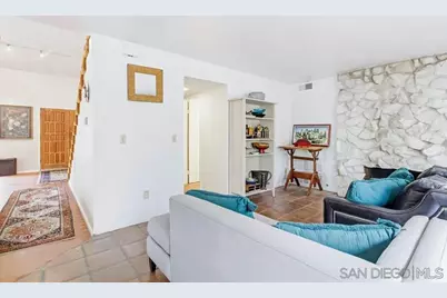  248 Avenida De Los Claveles, Encinitas, CA 92024 - Photo 14
