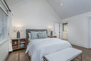 1004 10th St, Coronado, CA 92118 - Photo 10