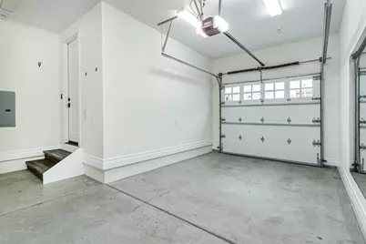  1004 10th St, Coronado, CA 92118 - Photo 26