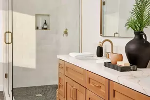 1900 W 41st St, Los Angeles, CA 90062 - Photo 36