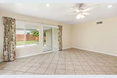  10856 Parkdale Ave, San Diego, CA 92126 - Photo 8