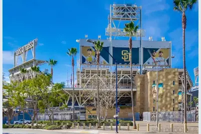  321 10th Ave #903, San Diego, CA 92101 - Photo 30