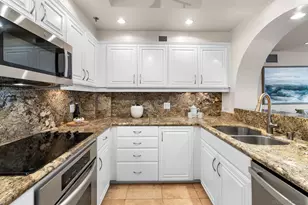 100 Harbor Dr, San Diego, CA 92101 - Photo 8