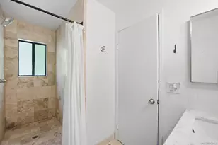 2352 Caringa, Carlsbad, CA 92009 - Photo 10