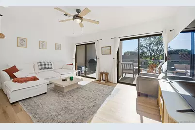  2352 Caringa #C, Carlsbad, CA 92009 - Photo 6