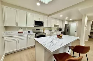 370 Rosecrans St, San Diego, CA 92106 - Photo 12