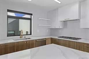 809 Seacoast Dr, Imperial Beach, CA 91932 - Photo 8