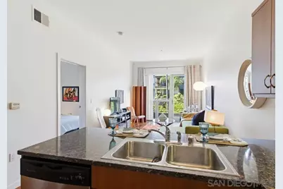  889 Date St #304, San Diego, CA 92101 - Photo 8