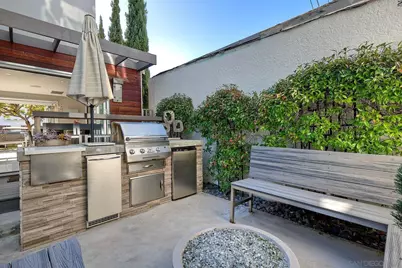  911 9th St, Coronado, CA 92118 - Photo 26