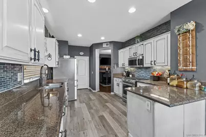  31692 Pompei, Winchester, CA 92596 - Photo 16