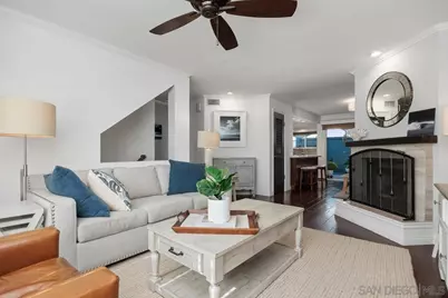  960 Intrepid Ct, Del Mar, CA 92014 - Photo 2