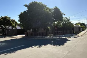 3305 Steel St, San Diego, CA 92113 - Photo 2