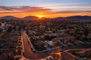 42040 Teatree Ct, Temecula, CA 92591 - Photo 2