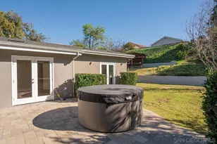 3077 Ducommun Ave, San Diego, CA 92122 - Photo 32