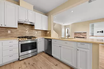  2132 Copper Leaf Ct, Chula Vista, CA 91915 - Photo 8