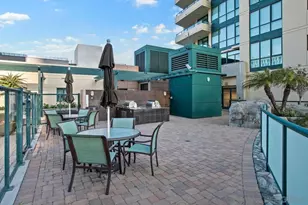 555 Front St, San Diego, CA 92101 - Photo 40