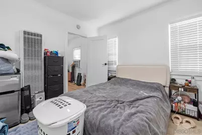  127 W Saxon, San Gabriel, CA 91776 - Photo 28