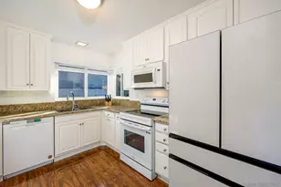 9877 Paseo Montril, San Diego, CA 92129 - Photo 12