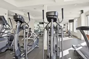 9229 Regents, La Jolla, CA 92037 - Photo 22