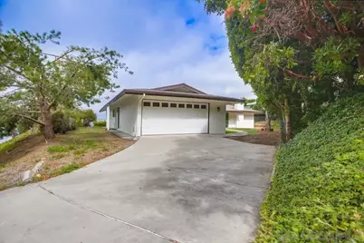  7255 Via Capri, La Jolla, CA 92037 - Photo 12