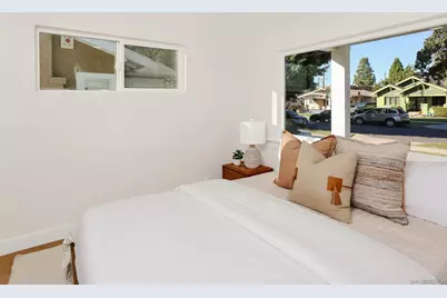  1900 W 41st St, Los Angeles, CA 90062 - Photo 12