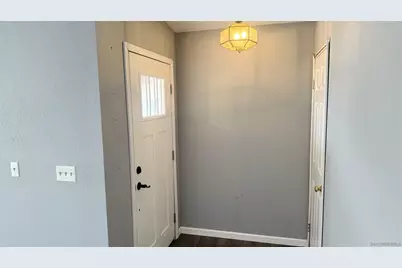  39607 Firethorn Court, Murrieta, CA 92563 - Photo 38