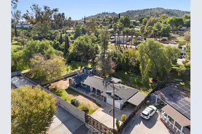  9313 Christina Ln, Lakeside, CA 92040 - Photo 2