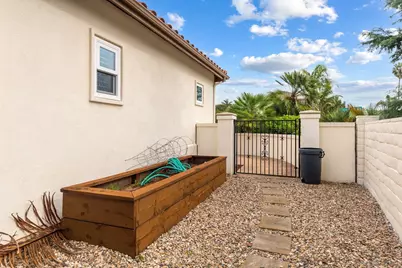  8031 Sitio Caucho, Carlsbad, CA 92009 - Photo 46