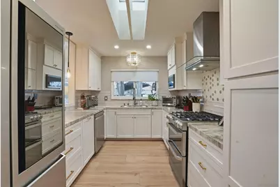  1442 La Linda Drive, San Marcos, CA 92078 - Photo 2