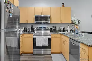 1501 Front St, San Diego, CA 92101 - Photo 18